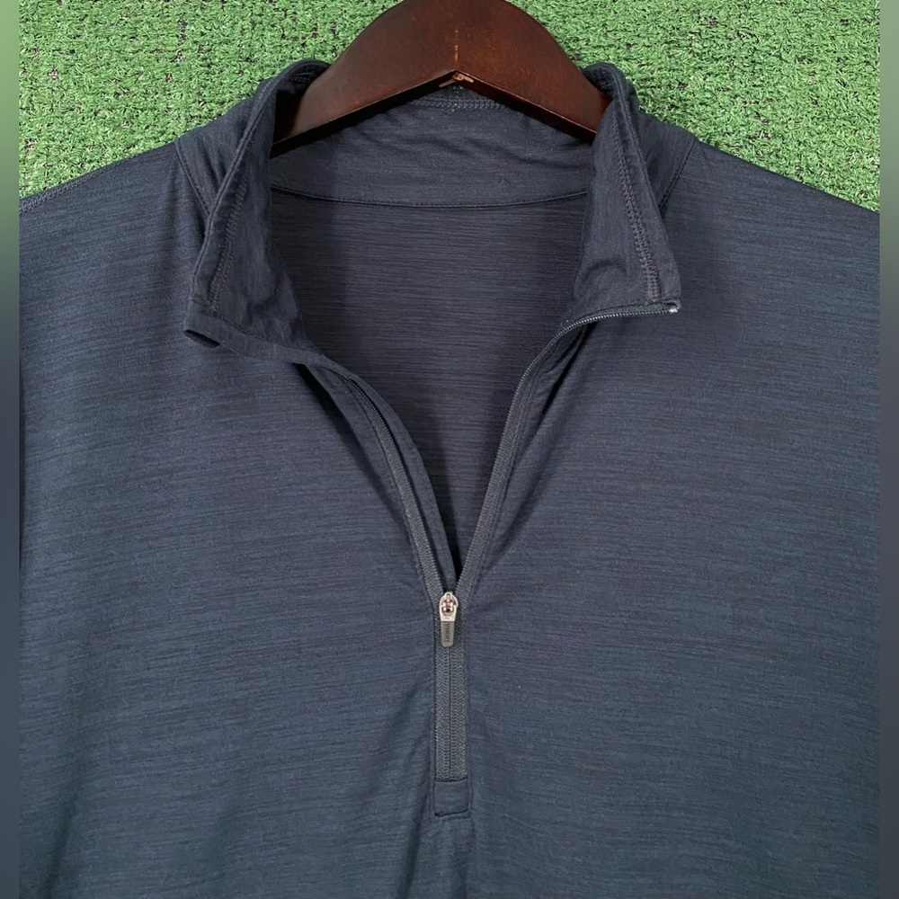 Vuori Ease Performance Pullover Half Zip Navy Shi… - image 2